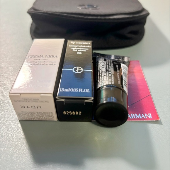 Armani Bundle - Picture 3 of 3